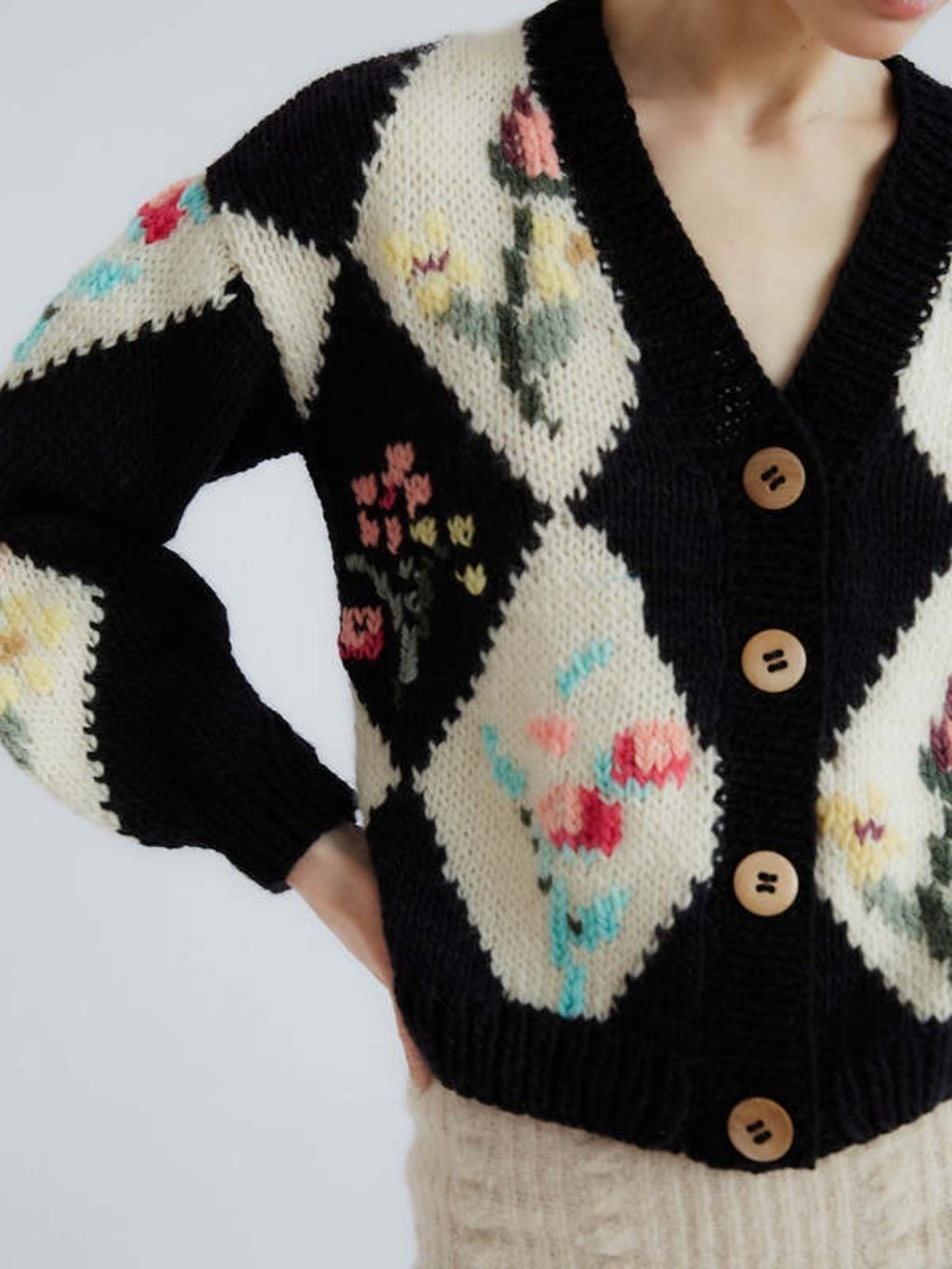 Black & Cream Floral Argyle Button-Front Women's Cardigan Sweater - Picture 1 of 5